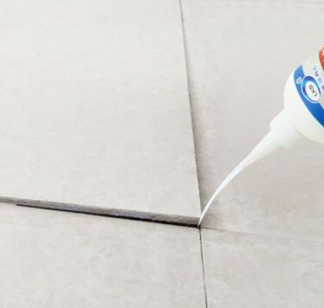 德化瓷砖空鼓维修公司分享卫生间瓷砖脱落的原因可能有以下几点